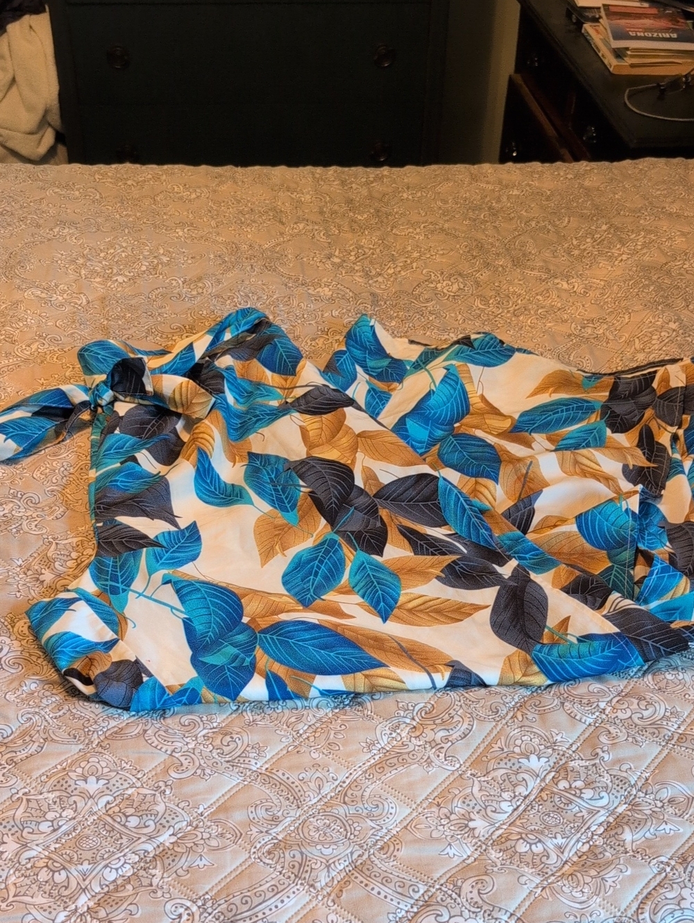 Women’s Blue & Tan Leaf-Print Wide Leg Pants